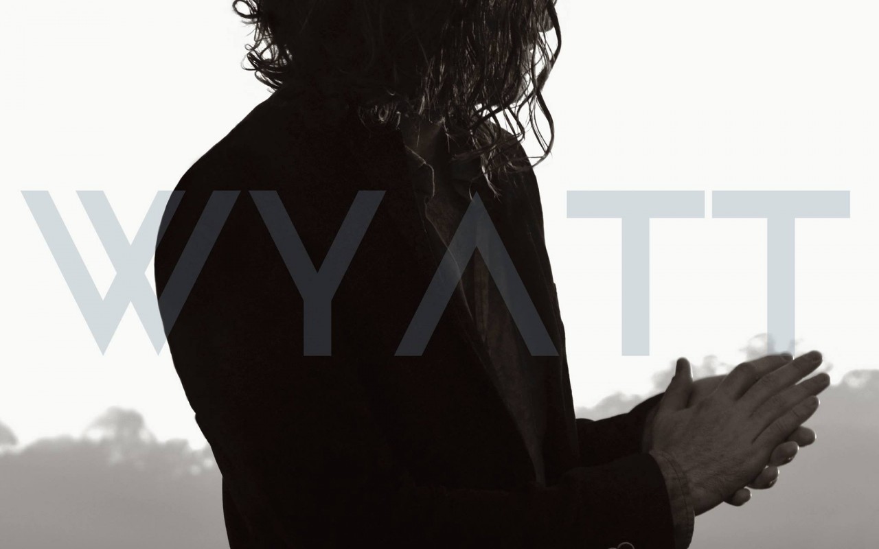 New: Wyatt – Silhouette