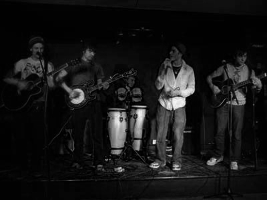 Vox Population Open Mic Night: Mad Ferrett Review