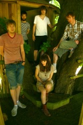 Interview: Ellen and the Escapades