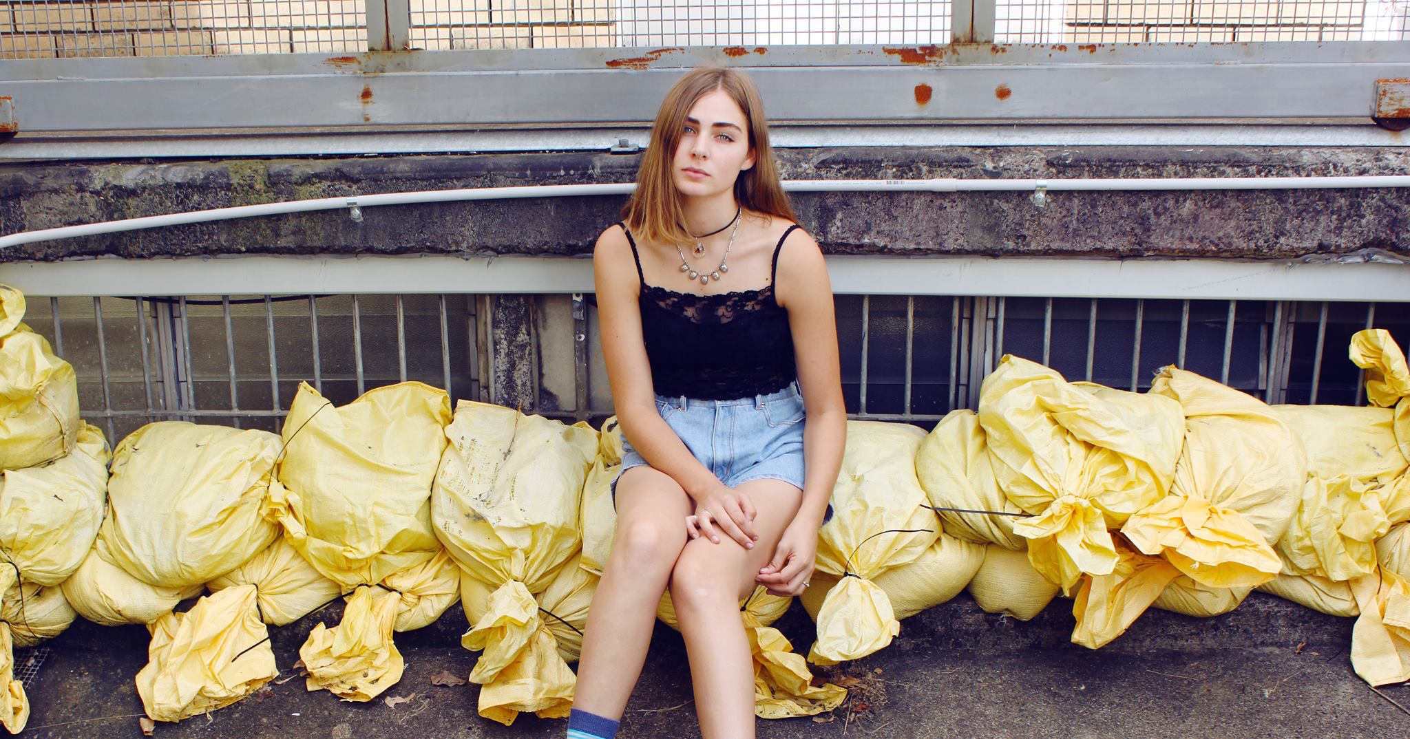 New: Clea – Polyester