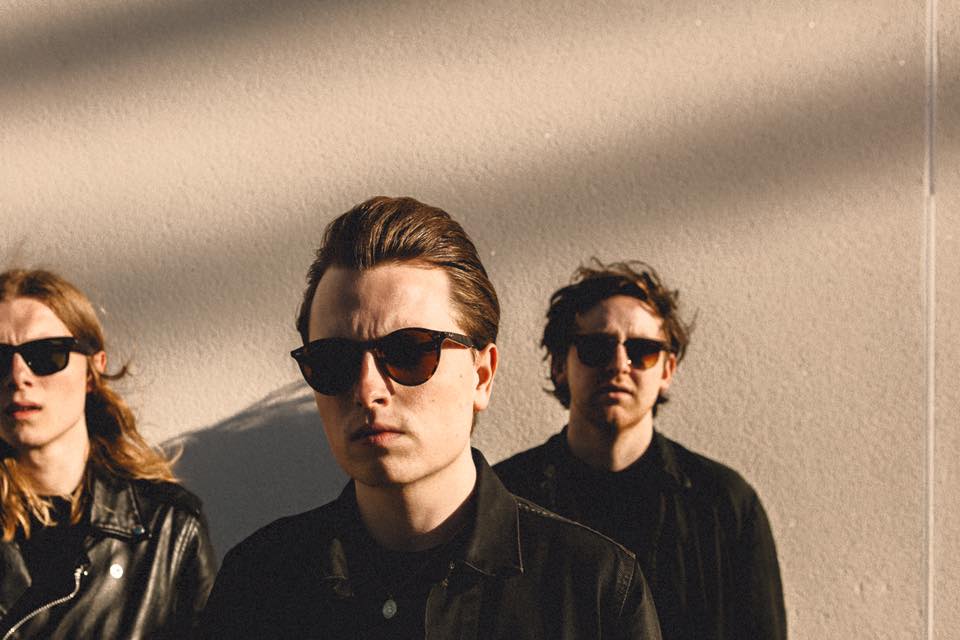 New: The Pale White – Downer