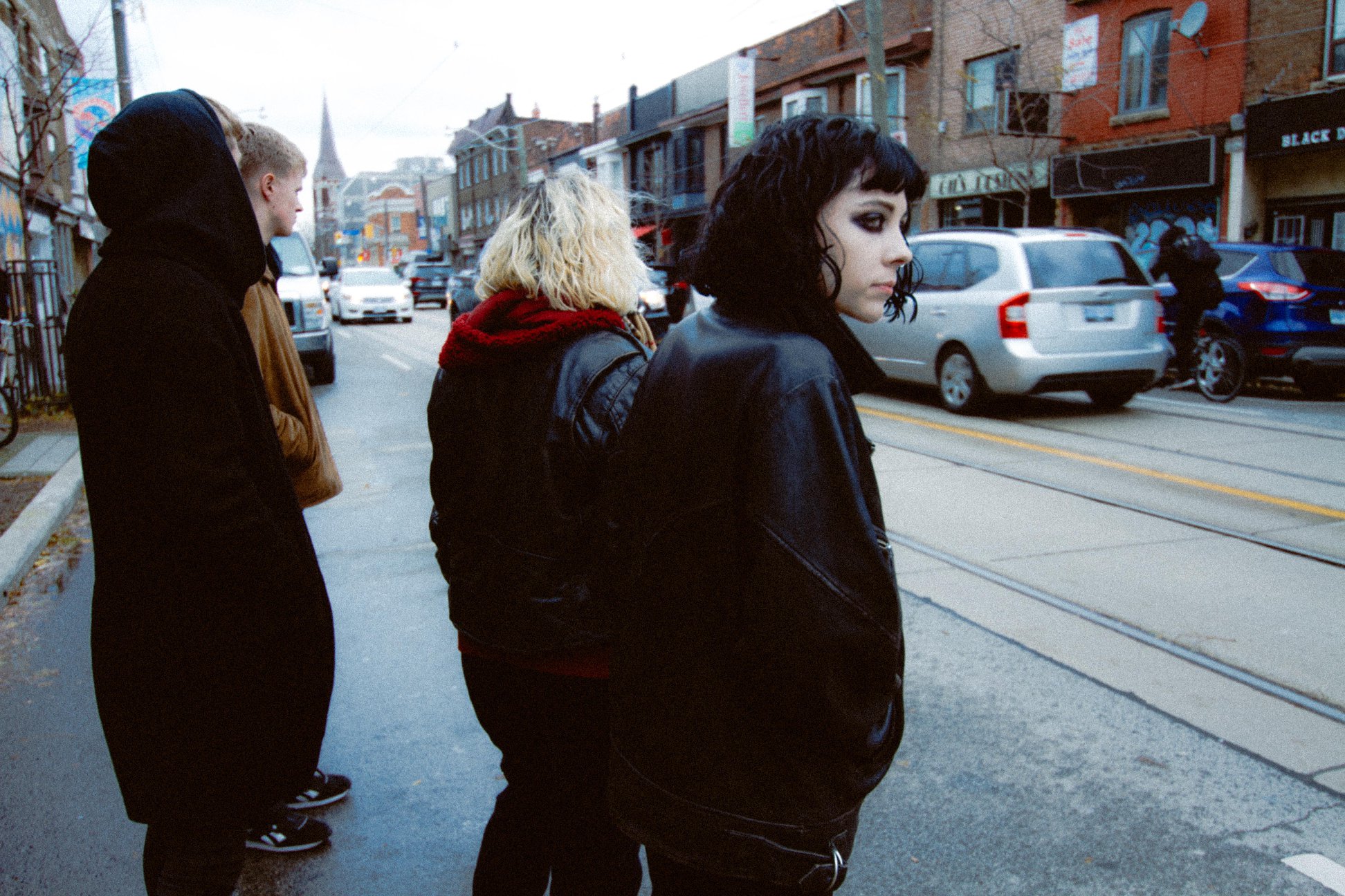 New: Pale Waves – The Tide